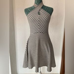 Pull&Bear Black and White Strapless Dress